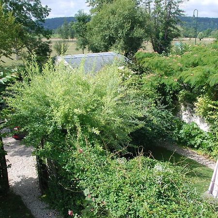 Cottage Les Quatre Saisons Giverny Exterior foto